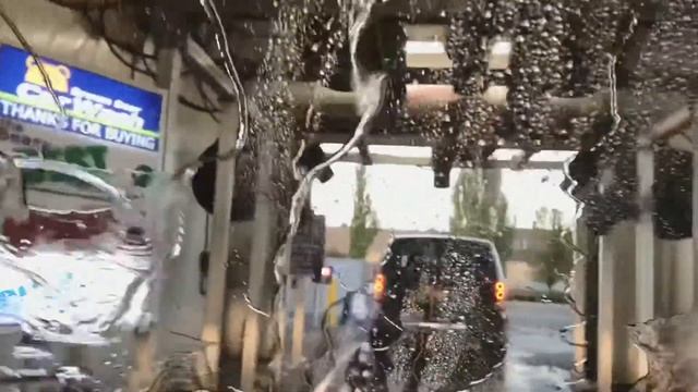 Автомойка в Америке. Где можно помыть автомобиль? Сколько стоит мойка автомобиля в Америке, США? смотреть онлайн