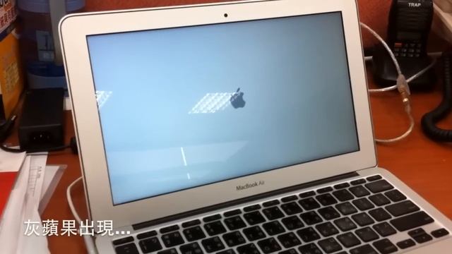 Macbook Air 11" 128G SSD快速開機第二部(15秒開機) смотреть онлайн