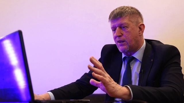 (не) разумная цивилизация Восприятие мира Савотеев - Абстракционист Бояршинов смотреть онлайн