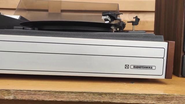 Проигрыватель мелодия 103 - В смотреть онлайн