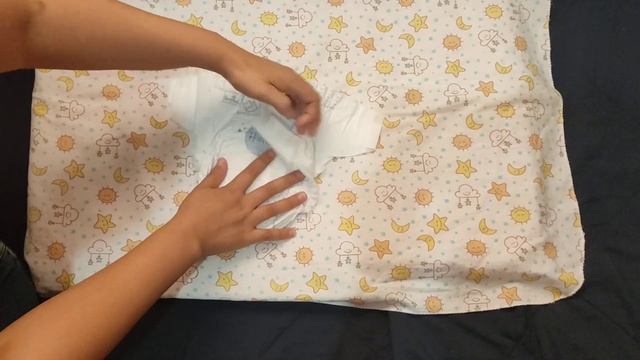 Diferença de tamanho entre fraldas Pampers (m e g da Premium Care e Confort sec). смотреть онлайн