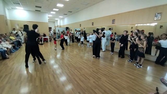 Арзу Квик степ смотреть онлайн