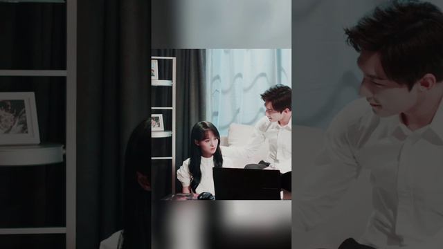 Легкая улыбка покоряет мир - Me Myself смотреть онлайн