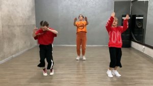 Простые танцевальные движения для детей 10 лет