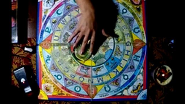 Psychic Circle Spirit Board Session #talkingboard #spiritboard смотреть онлайн