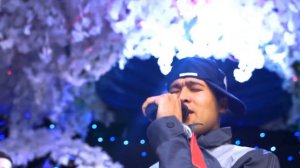 MUSOFIRLAR - BUNYODBEK ODILBEKOV (jonli ijro) / МУСОФИРЛАР - БУНЁДБЕК ОДИЛБЕКОВ (жонли ижро)