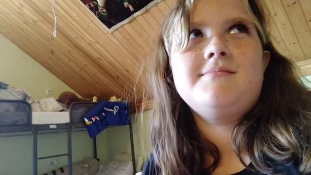 В доме происходят странные вещи смотреть онлайн