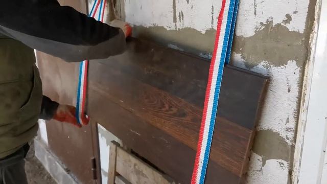 САМЫЙ УДОБНЫЙ настенный уличный СТОЛ-ПОМОГАТОР для дачи, дома, хозблока смотреть онлайн