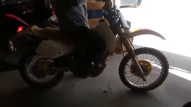 Suzuki DR 250 смотреть онлайн