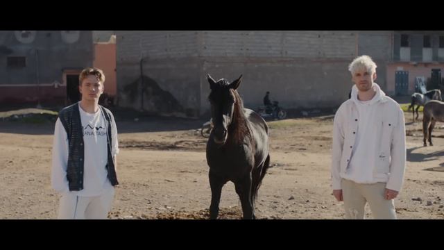 Off Bloom - Falcon Eye смотреть онлайн
