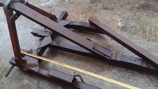 рама для плуга 3-30. ціна 5000 гривень. 0989696060 смотреть онлайн