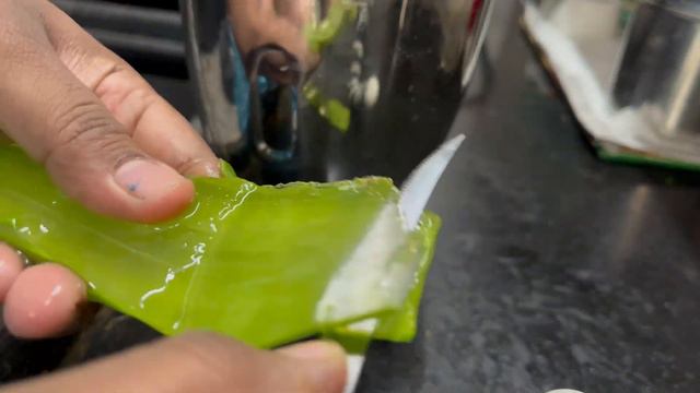 Natural dye with henna & hibiscus - twice a month смотреть онлайн