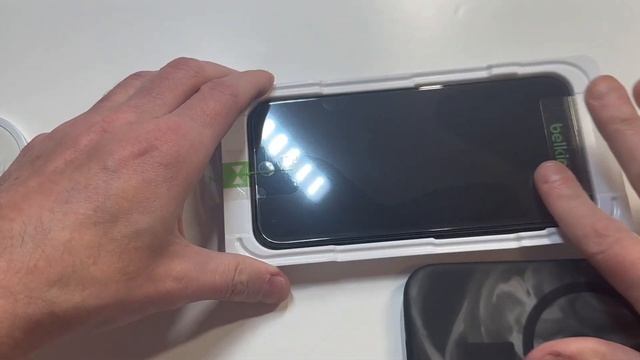 Belkin UltraGlass 2 Screen Protector for iPhone 15 Pro review смотреть онлайн