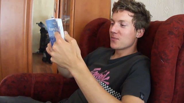 Ржака! Анлгичанин учит русские слова. смотреть онлайн