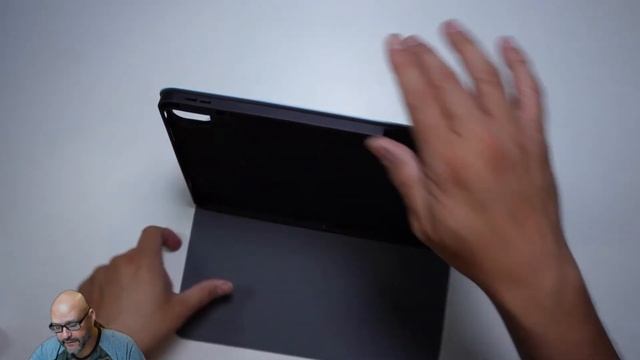 iPad Pro 12.9 Case 2021 5th Generation with Pencil Holder смотреть онлайн