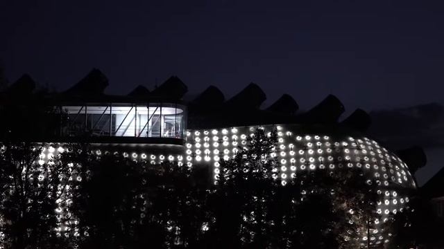 Isomorph | Light facade installation | Kunsthaus Graz смотреть онлайн