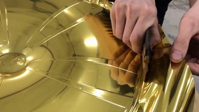 Оклейка дисков золотом для BMW 7 смотреть онлайн