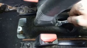 Как подтянуть ручник Рено Логан