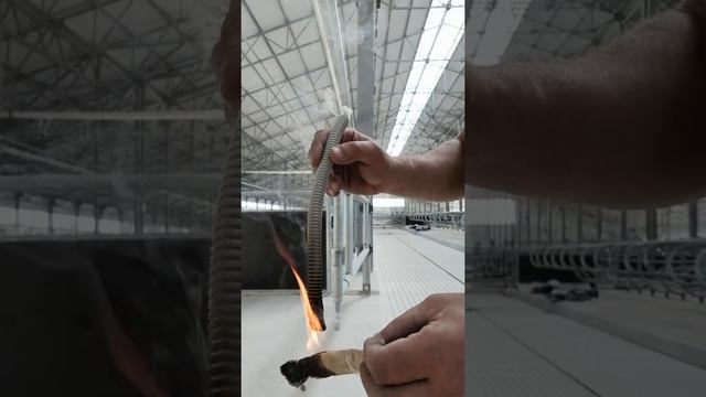 Горит ли серая гофра??? смотреть онлайн