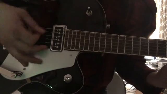 Gretsch 5125 Electromatic DeArmond Pickups смотреть онлайн