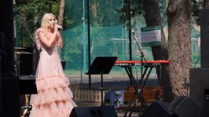 ПРЕВОЗНОСИМ В ПРЕКРАСНОМ ИСПОЛНЕНИИ НАШЕЙ СЕСТРЫ