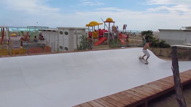 Heat 4 - Stefano Ruggeri - Surfskate Video Series 2015 смотреть онлайн