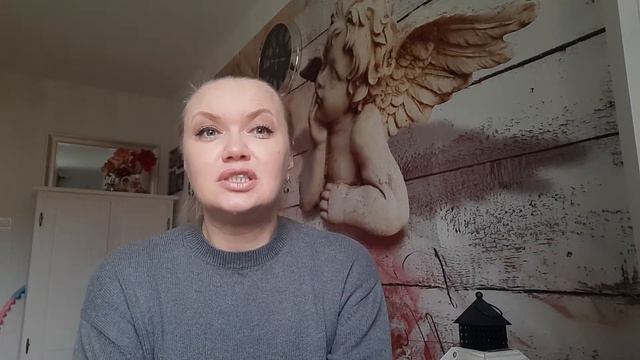 "Мне все должны". Стоит ли плыть против течения. смотреть онлайн