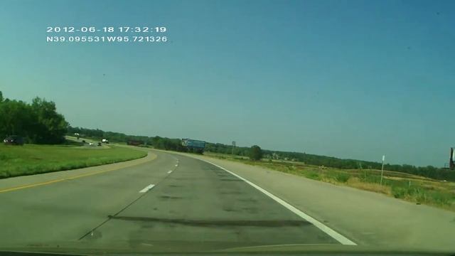 DOD GSE550 Car DVR and GPS Logger смотреть онлайн