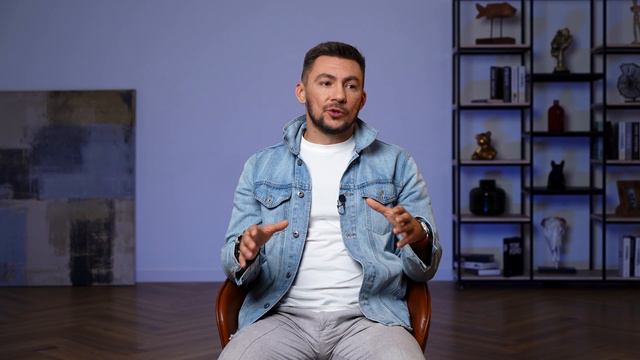 Как стать лидером в любом коллективе? 5 главных правил лидера в новом современном окружении смотреть онлайн