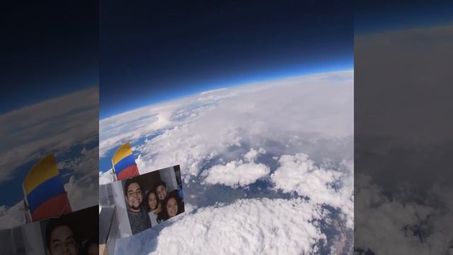 ENVÍE UNA CÁMARA Y UN GLOBO A LA ESTRATOSFERA ! Y GRABÉ EL PLANETA TIERRA смотреть онлайн