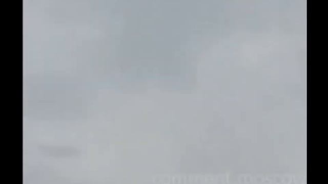 Эшелон ракет Калибр над головой в небе Ближний Восток смотреть онлайн