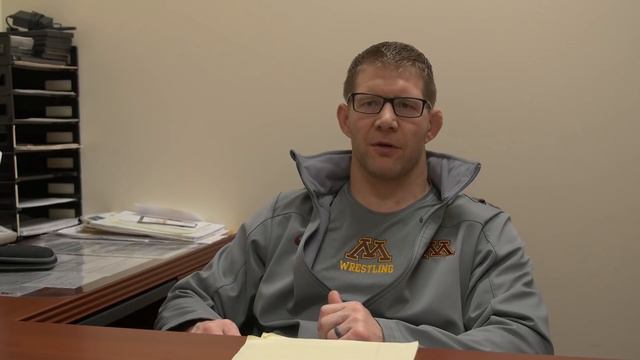 Minnesota Wrestling: Coach's Corner with Brandon Eggum (February 3, 2016) смотреть онлайн