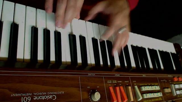 CASIO Casiotone 601 (sound testing) HiQ sound and playing смотреть онлайн