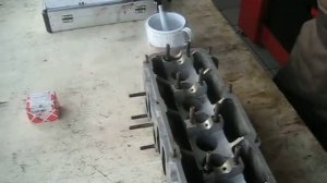 замена направляющих втулок клапанов с жидким азотом