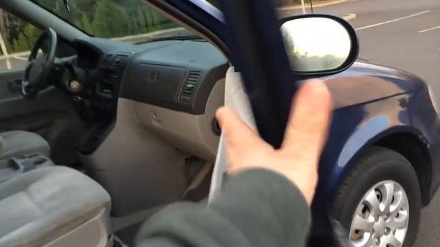 2005 Kia Sedona LX 110K Miles SOLD