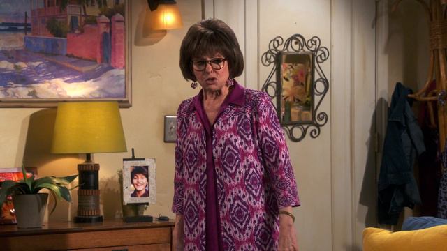Penelope Talks to Alex About… THAT | One Day At A Time смотреть онлайн