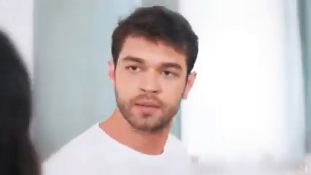 Очень классный и интересный сериал ! Повсюду ты ! Селин и Демир
