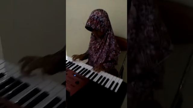 Nadia with Casio CTK 6250 смотреть онлайн