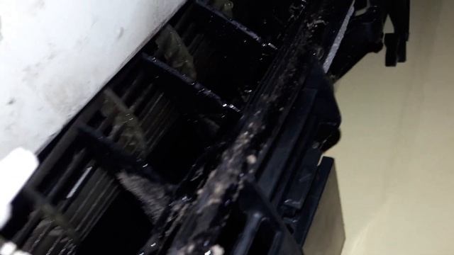 LG DUAL INVERTER SPLIT AC SERVICE AT HOME 2021 #viral смотреть онлайн