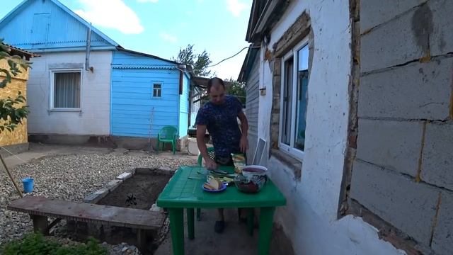 ОБЕД В ДЕРЕВНЕ \ МУКБАНГ НА УЛИЦЕ