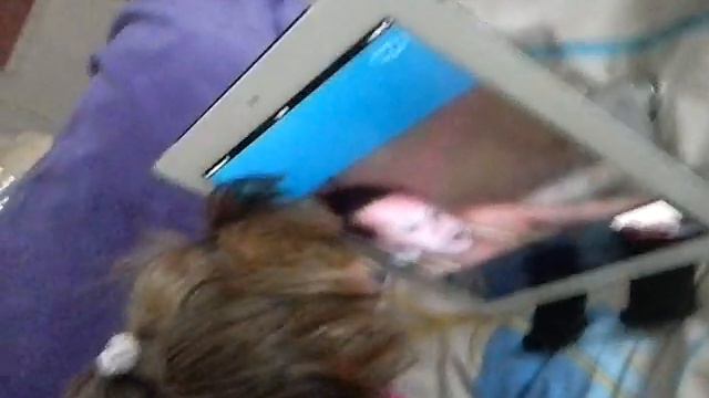 Монюня соскучилась по хозяйке(Россия-Америка) смотреть онлайн