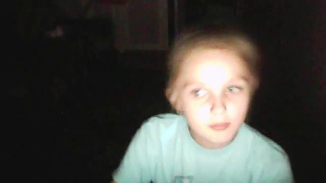 Называется подруги-одноклассницы русалки.А в конце оказывается что это шутка ха-ха-ха! смотреть онлайн