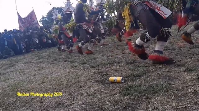Tuam Island Dancers of Siassi (by Maisen Photography) смотреть онлайн