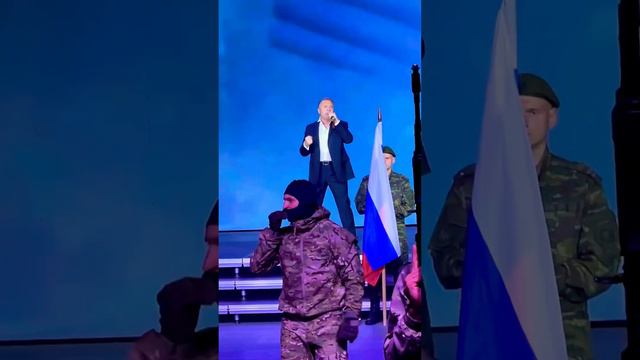 Песня подняла всю страну! За Победу, за Россию, за Курск! Силы и духа вам, русские люди! #shorts смотреть онлайн
