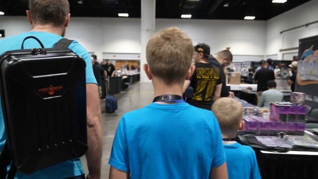 WINNING a RARE Pokémon Pack & Sports Cards at the 2021 Tampa Collector’s Con смотреть онлайн