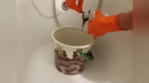 Как почистить сифон раковины