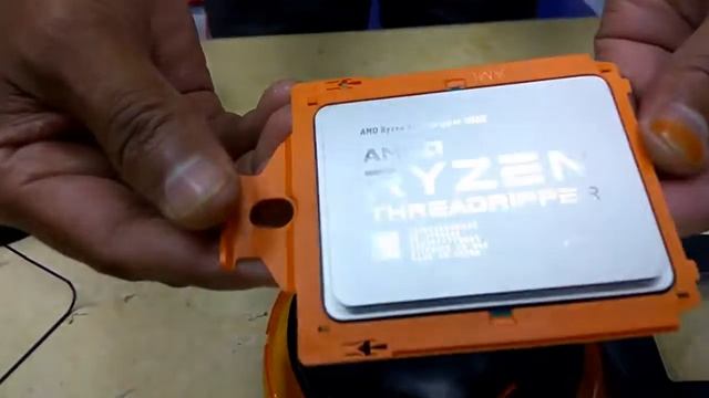 Threadripper 1950X AMD Ryzen Unboxing 16 core Threads 32 cache 32 Tech Land смотреть онлайн