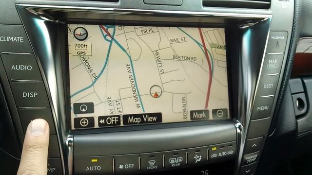 Lexus LS460 Executive Seat Pkg. - Intuitive Park Assist