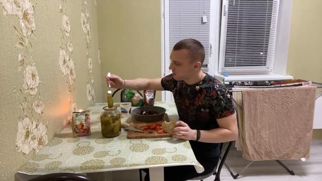 Камри 40 поработала в грузовых перевозках и теперь я в новой хате ? смотреть онлайн