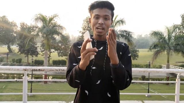 IQoo Z5 Vs Iphone 11 Camera Comparison || Iphone Vs Android Camera 2021|| Technical Boyzz